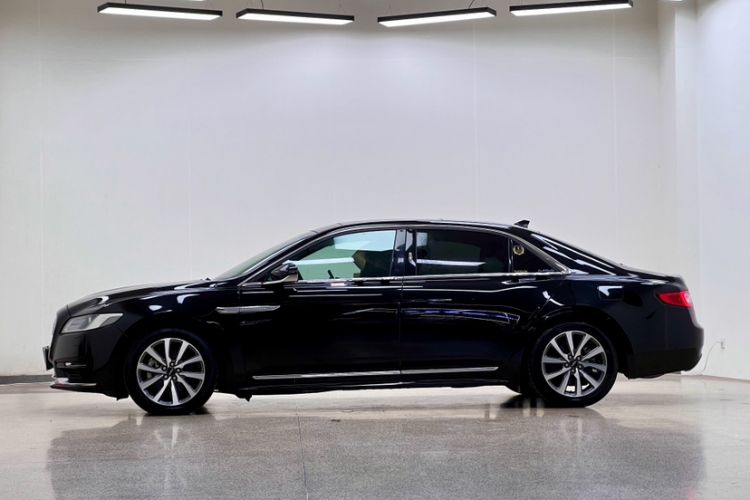 Used Lincoln Continental 2018 2.0T Two-Wheel Drive Deluxe Edition Exterior 3