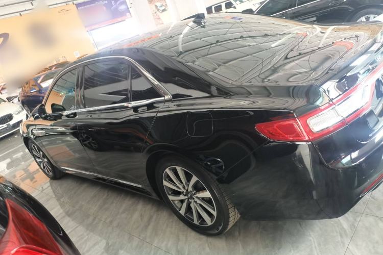 Used Lincoln Continental 2018 2.0T Two-Wheel Drive Deluxe Edition Exterior 3