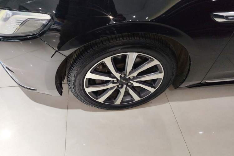 Used Lincoln Continental 2018 2.0T Two-Wheel Drive Deluxe Edition Exterior 7