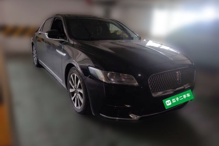 Used Lincoln Continental 2018 2.0T Two-Wheel Drive Deluxe Edition Front Right 45 Deg