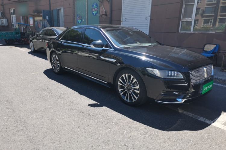Used Lincoln Continental 2018 3.0T Four-Wheel Drive Prestige Edition Front Right 45 Deg