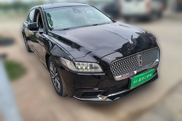 Used Lincoln Continental 2018 2.0T Two-Wheel Drive Luxury Edition Front Right 45 Deg
