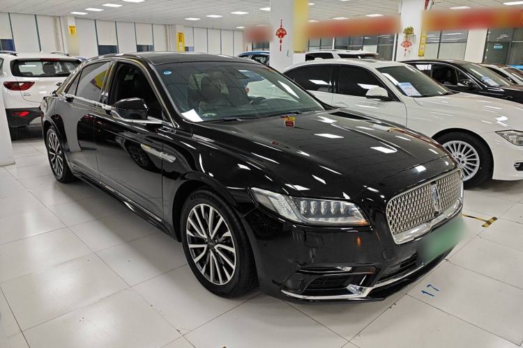 Used Lincoln Continental 2018 2.0T Two-Wheel Drive Luxury Edition Front Right 45 Deg
