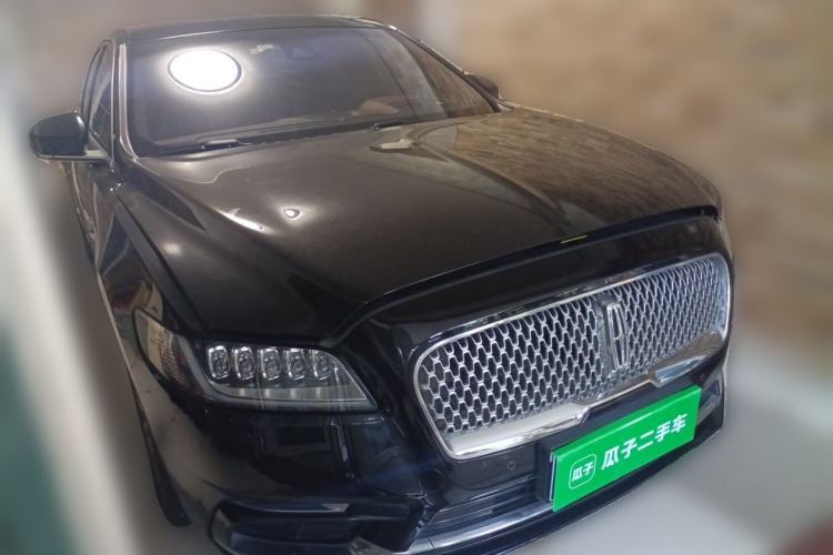 Used Lincoln Continental 2018 3.0T Four-Wheel Drive Presidential Edition Front Right 45 Deg