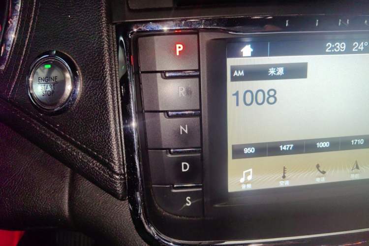 Used Lincoln Continental 2018 2.0T Two-Wheel Drive Deluxe Edition Gear Lever