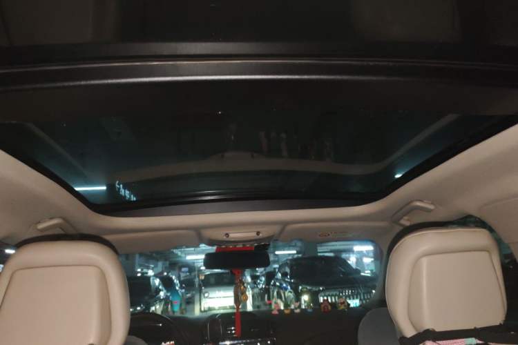 Used Lincoln Continental 2018 2.0T Two-Wheel Drive Deluxe Edition Headliner