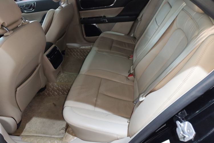 Used Lincoln Continental 2018 2.0T Two-Wheel Drive Deluxe Edition Interior 4