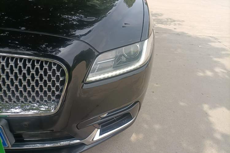 Used Lincoln Continental 2018 2.0T Two-Wheel Drive Deluxe Edition Left Front Headlight