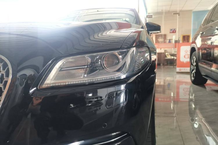 Used Lincoln Continental 2018 2.0T Two-Wheel Drive Deluxe Edition Left Front Headlight