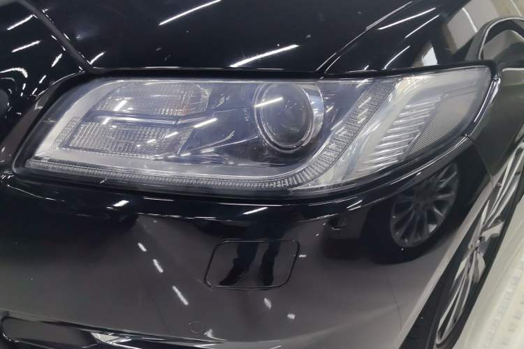 Used Lincoln Continental 2018 2.0T Two-Wheel Drive Deluxe Edition Left Front Headlight