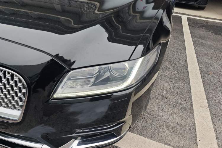 Used Lincoln Continental 2018 2.0T Two-Wheel Drive Deluxe Edition Left Front Headlight