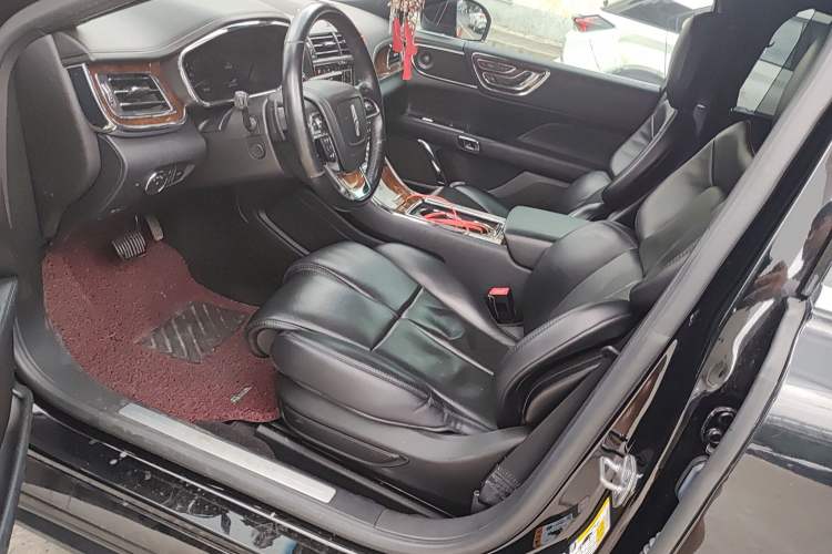 Used Lincoln Continental 2018 2.0T Two-Wheel Drive Prestige Edition Left Front Seat