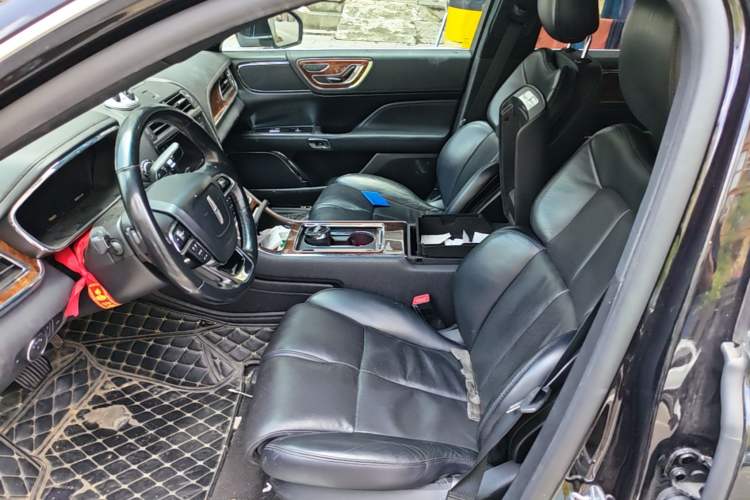 Used Lincoln Continental 2018 2.0T Two-Wheel Drive Deluxe Edition Left Front Seat