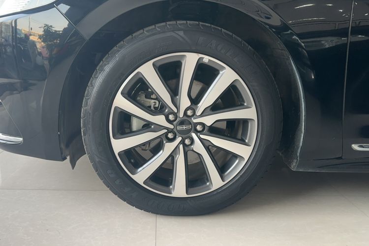 Used Lincoln Continental 2018 2.0T Two-Wheel Drive Deluxe Edition Left Front Wheel Hub