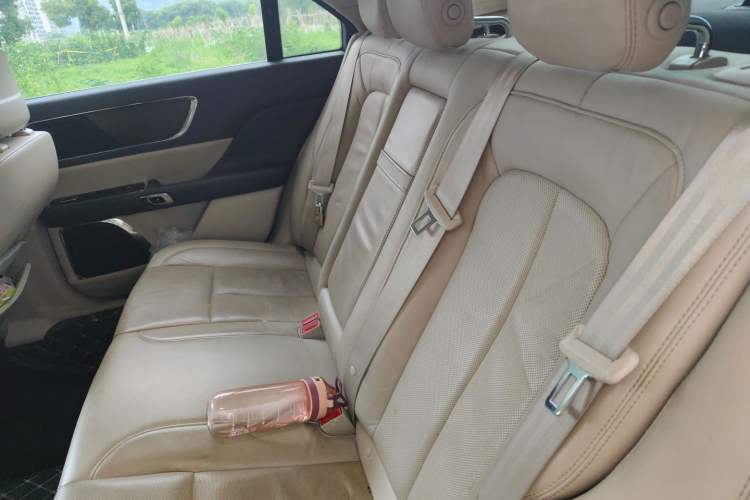 Used Lincoln Continental 2018 2.0T Two-Wheel Drive Deluxe Edition Left Rear Seat