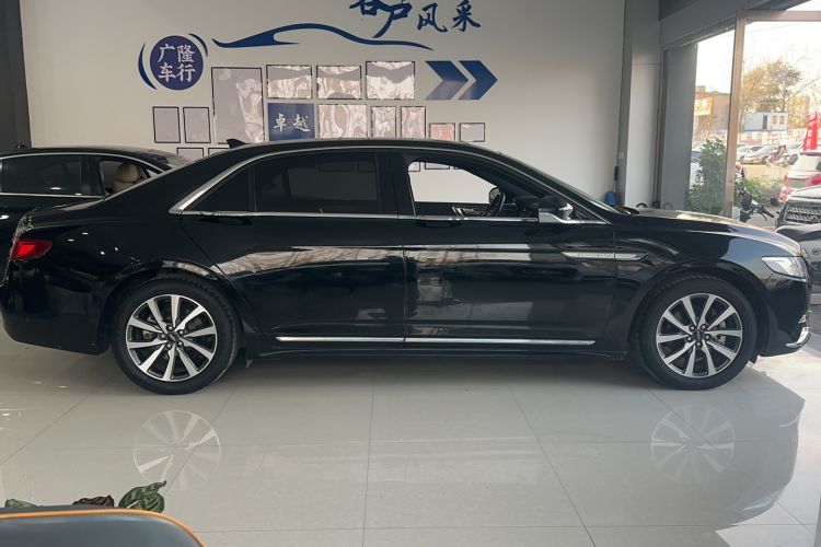Used Lincoln Continental 2018 2.0T Two-Wheel Drive Deluxe Edition Left Side