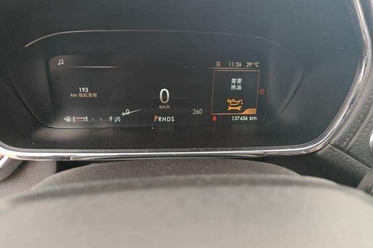 Used Lincoln Continental 2018 2.0T Two-Wheel Drive Deluxe Edition Odometer Close Up