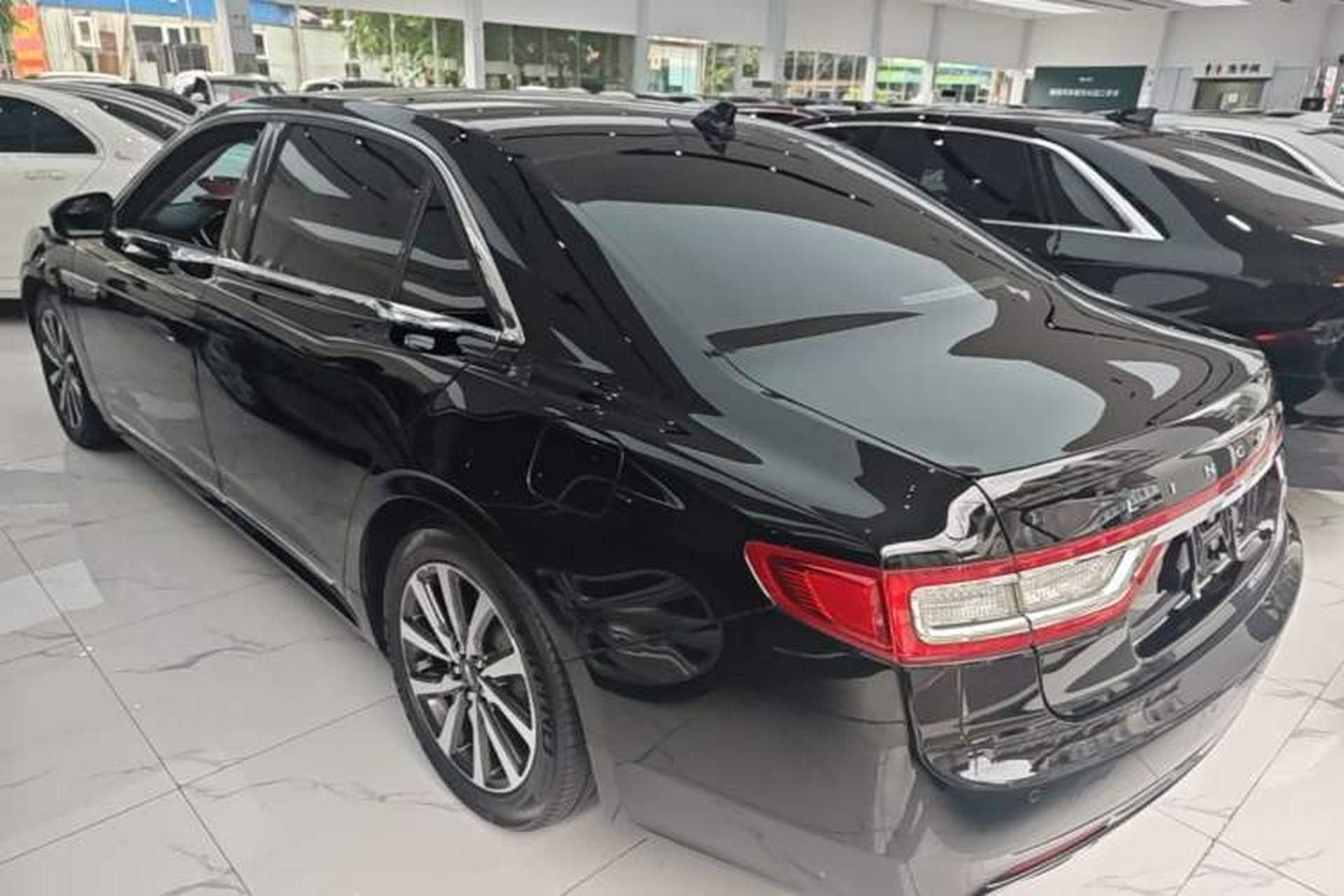 Used Lincoln Continental 2018 2.0T Two-Wheel Drive Deluxe Edition Rear Left 45 Deg