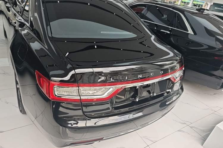 Used Lincoln Continental 2018 2.0T Two-Wheel Drive Deluxe Edition Rear