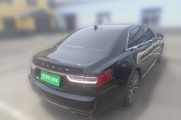 Used Lincoln Continental 2018 2.0T Two-Wheel Drive Luxury Edition Rear Right 45 Deg