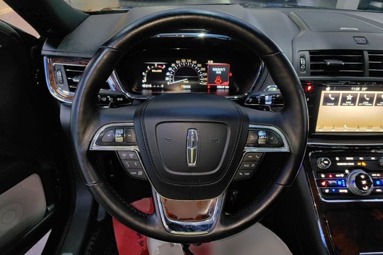 Used Lincoln Continental 2018 3.0T Four-Wheel Drive Prestige Edition Steering Wheel