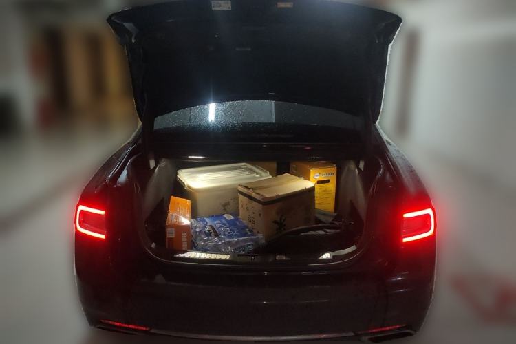 Used Lincoln Continental 2018 3.0T Four-Wheel Drive Presidential Edition Trunk