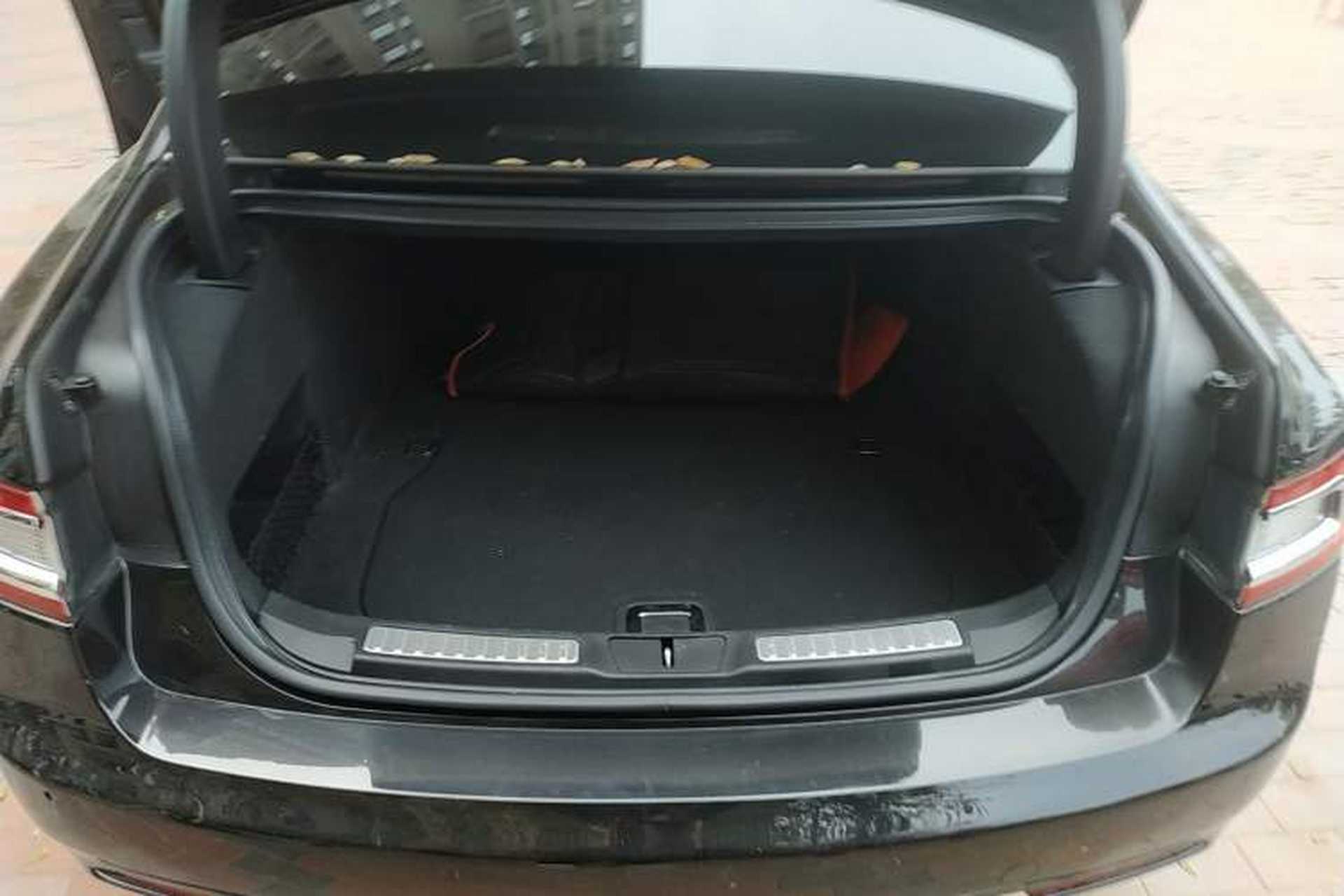 Used Lincoln Continental 2018 2.0T Two-Wheel Drive Deluxe Edition Trunk