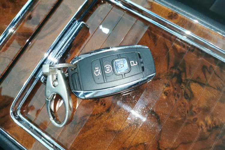 Used Lincoln Continental 2018 2.0T Two-Wheel Drive Deluxe Edition Vehicle Key