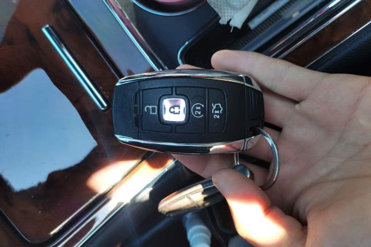 Used Lincoln Continental 2018 3.0T Four-Wheel Drive Prestige Edition Vehicle Key