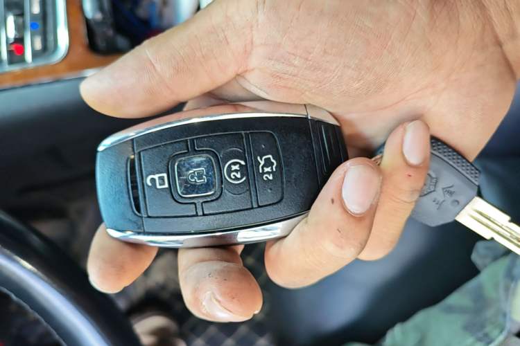 Used Lincoln Continental 2018 2.0T Two-Wheel Drive Deluxe Edition Vehicle Key
