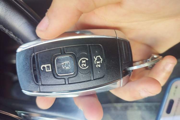 Used Lincoln Continental 2018 3.0T Four-Wheel Drive Presidential Edition Vehicle Key