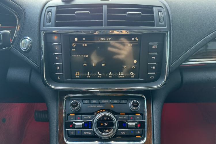 Used Lincoln Continental 2018 3.0T Four-Wheel Drive Prestige Edition Interior 4