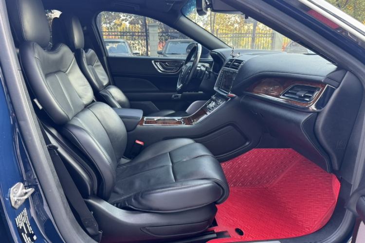 Used Lincoln Continental 2018 3.0T Four-Wheel Drive Prestige Edition Interior 8