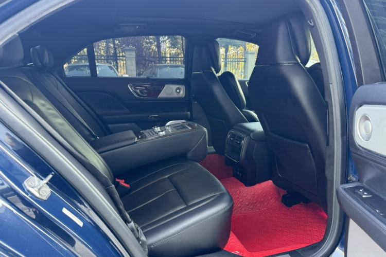 Used Lincoln Continental 2018 3.0T Four-Wheel Drive Prestige Edition Interior 9