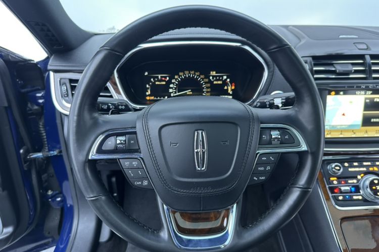 Used Lincoln Continental 2018 3.0T Four-Wheel Drive Prestige Edition Steering Wheel