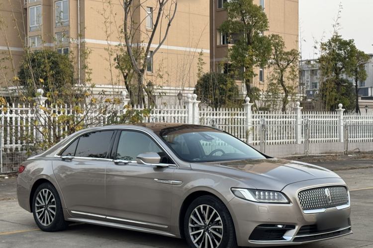 Used Lincoln Continental 2018 2.0T Two-Wheel Drive Deluxe Edition Exterior 2