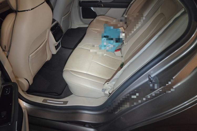 Used Lincoln Continental 2018 2.0T Two-Wheel Drive Prestige Edition Left Rear Seat