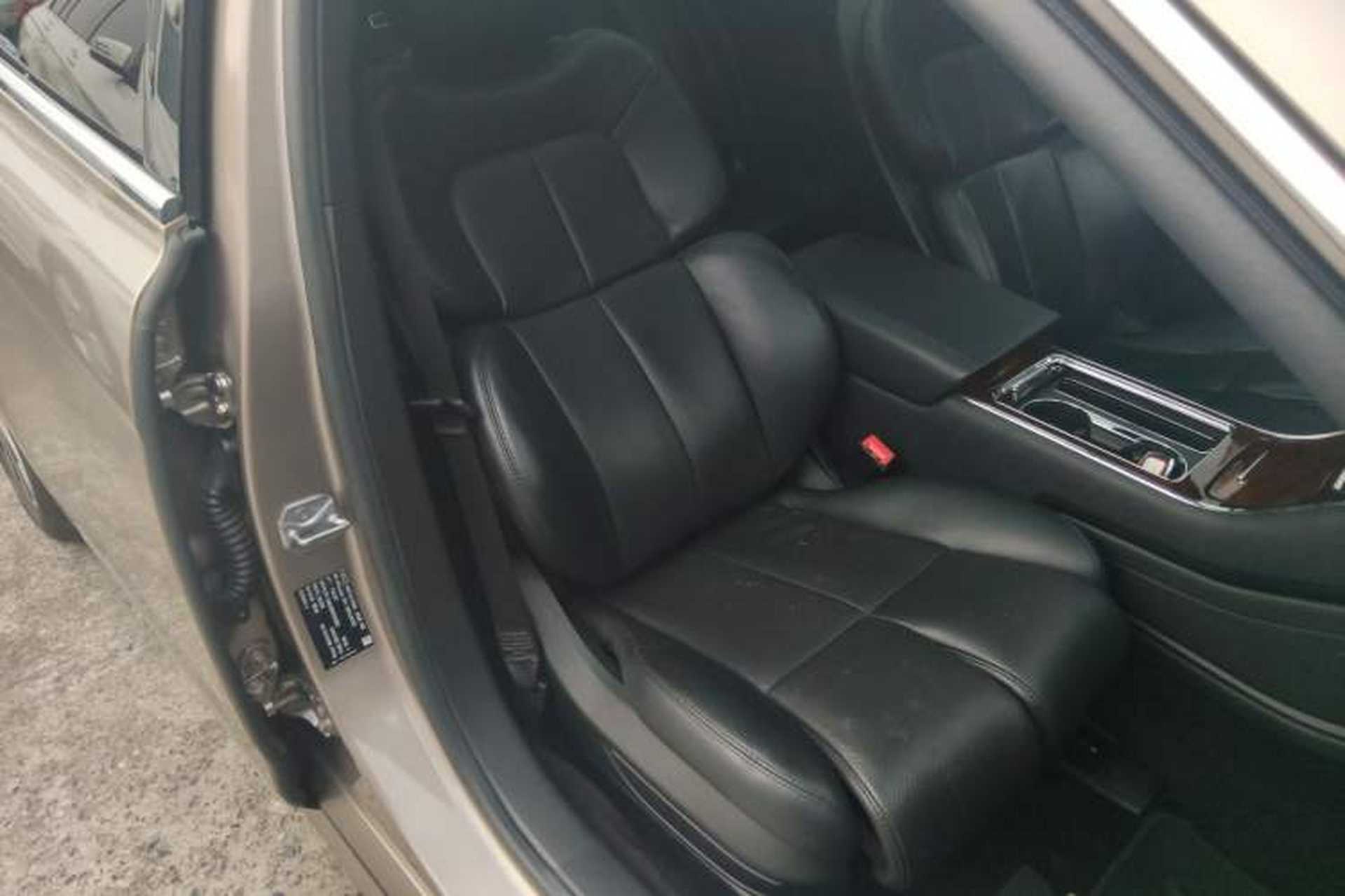 Used Lincoln Continental 2018 2.0T Two-Wheel Drive Luxury Edition Right Front Seat
