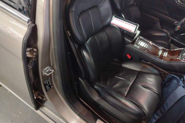 Used Lincoln Continental 2018 2.0T Two-Wheel Drive Deluxe Edition Right Front Seat