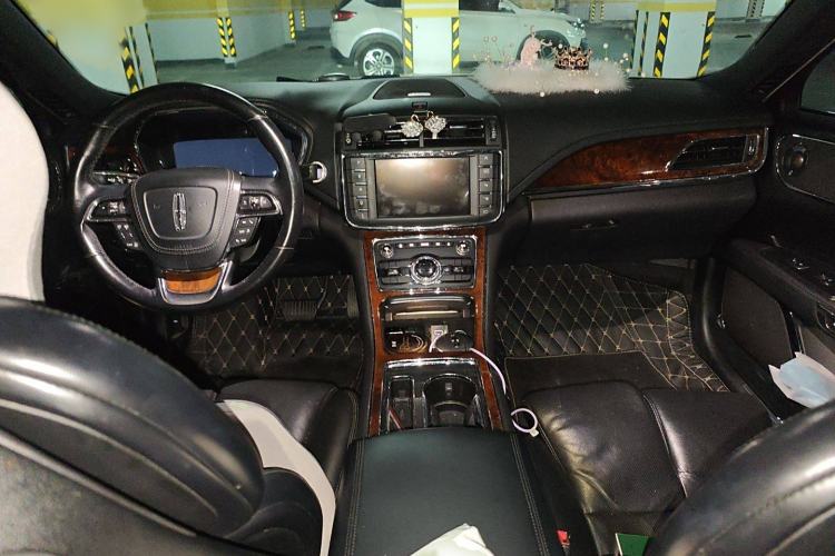 Used Lincoln Continental 2018 2.0T Two-Wheel Drive Prestige Edition Interior 2