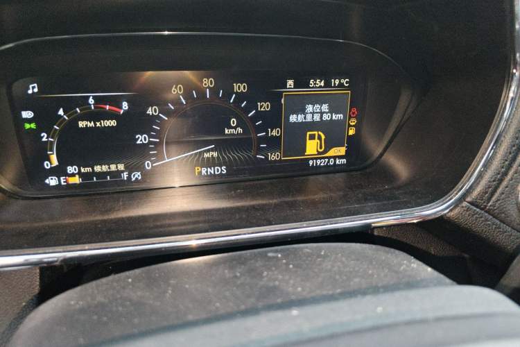 Used Lincoln Continental 2018 2.0T Two-Wheel Drive Deluxe Edition Odometer Close Up