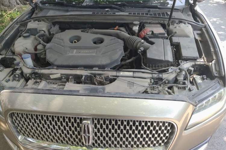 Used Lincoln Continental 2018 2.0T Two-Wheel Drive Luxury Edition Engine Bay