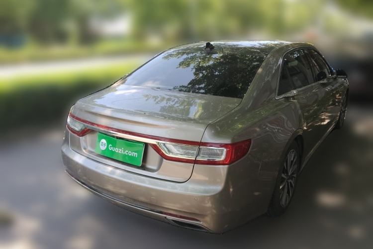 Used Lincoln Continental 2018 2.0T Two-Wheel Drive Luxury Edition Rear Right 45 Deg