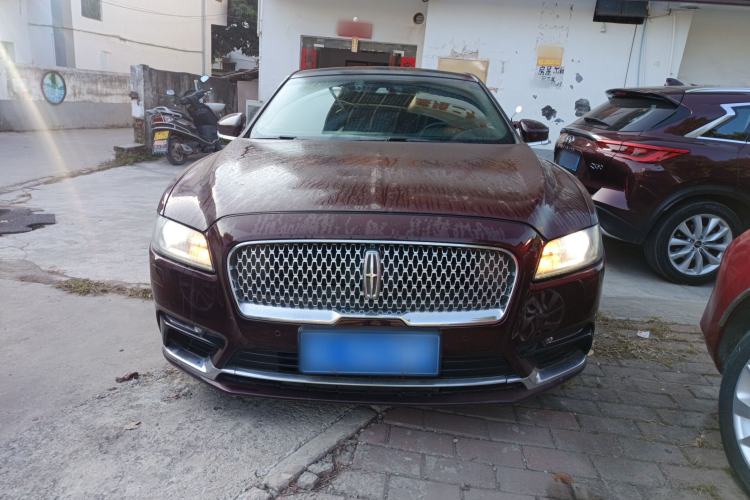Used Lincoln Continental 2018 2.0T Two-Wheel Drive Deluxe Edition Front