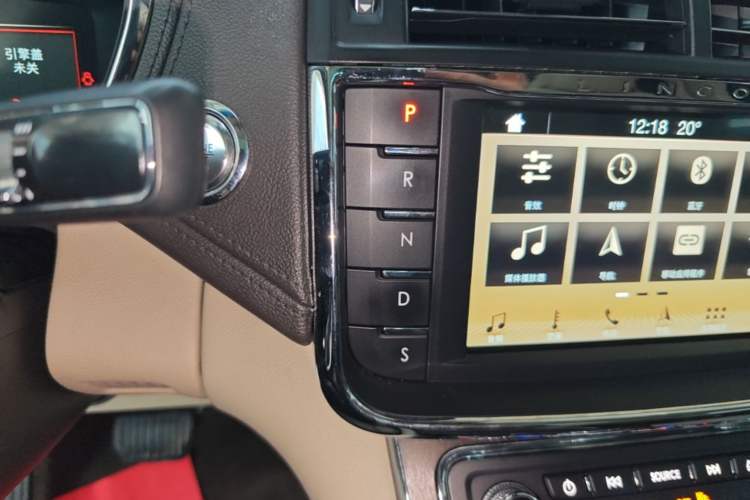 Used Lincoln Continental 2018 3.0T Four-Wheel Drive Prestige Edition Gear Lever