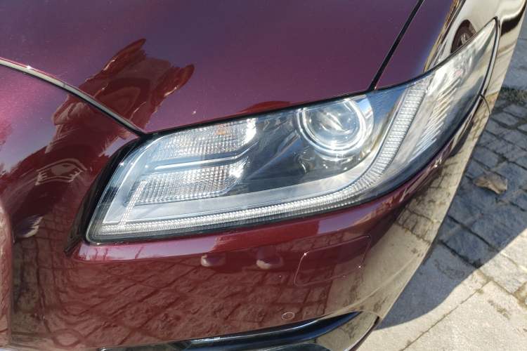 Used Lincoln Continental 2018 2.0T Two-Wheel Drive Deluxe Edition Left Front Headlight
