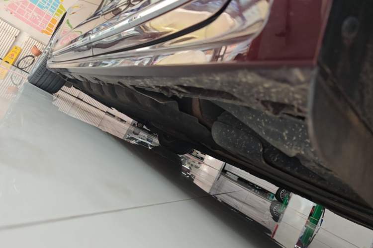 Used Lincoln Continental 2018 3.0T Four-Wheel Drive Prestige Edition Left Side Sill
