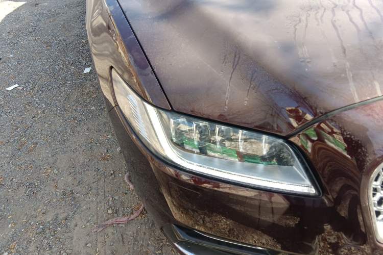 Used Lincoln Continental 2018 3.0T Four-Wheel Drive Prestige Edition Right Front Headlight