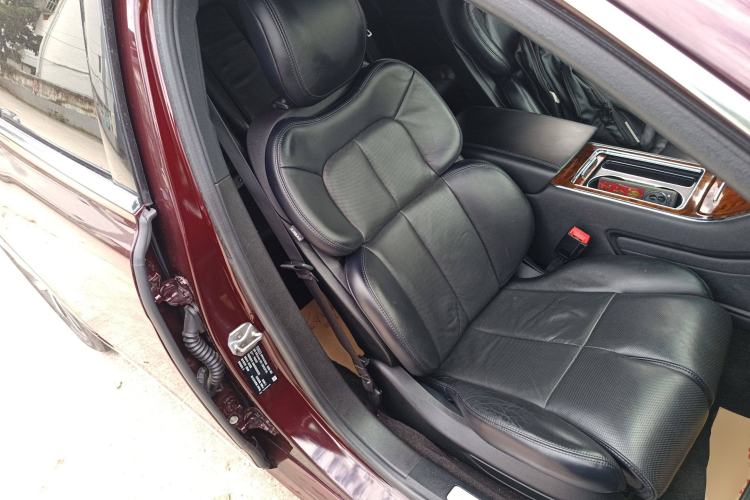 Used Lincoln Continental 2018 2.0T Two-Wheel Drive Deluxe Edition Right Front Seat
