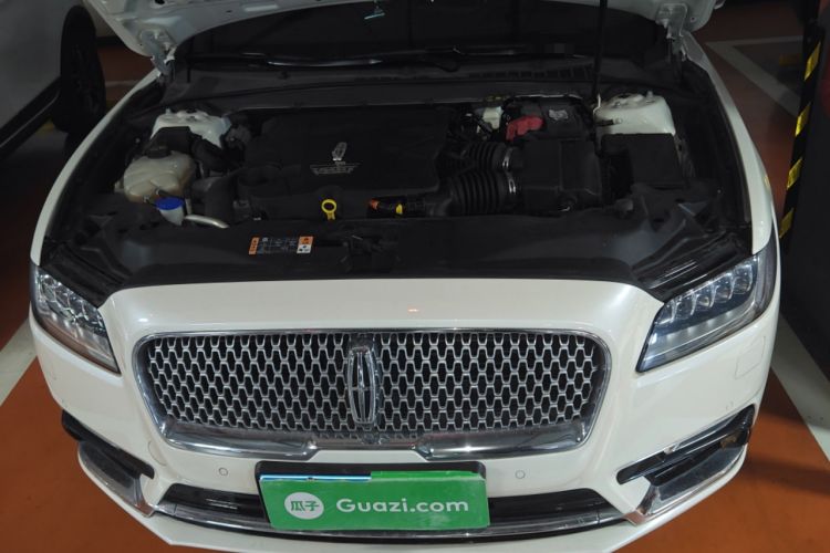 Used Lincoln Continental 2018 3.0T Four-Wheel Drive Prestige Edition Engine Bay